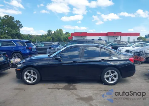 2013 BMW 328 Xi z USA, uszkodzony, nr VIN WBA3B3C55DF530674